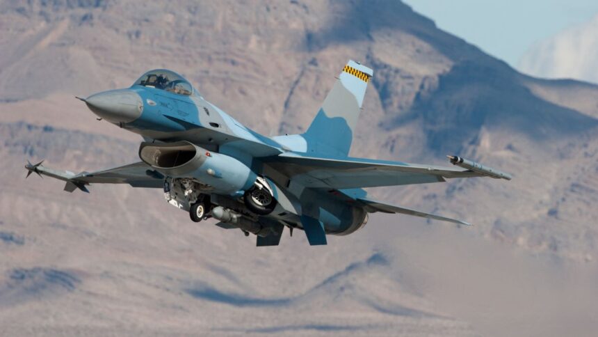 F-16